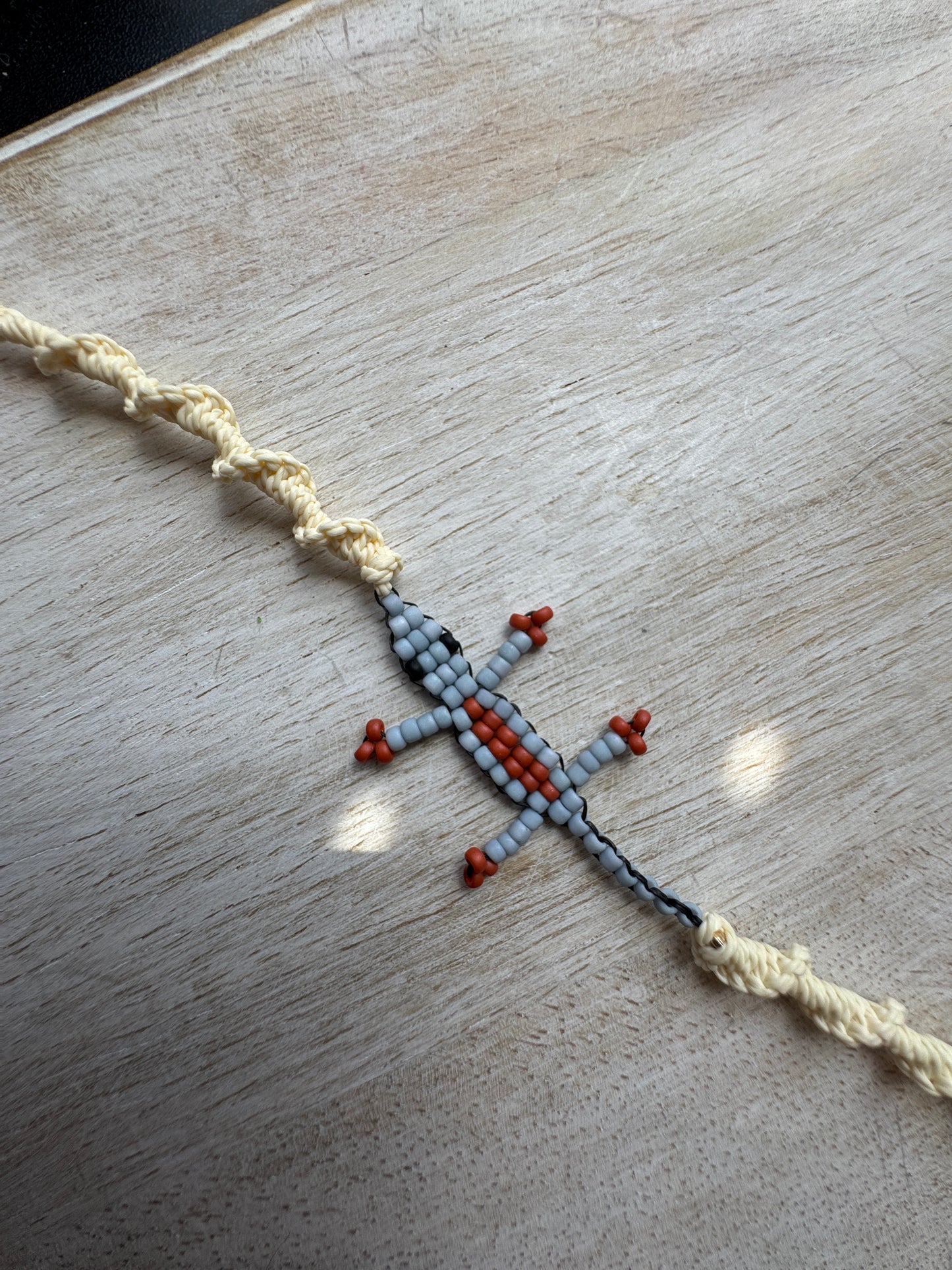 Lizard Bracelet Sliding Knot