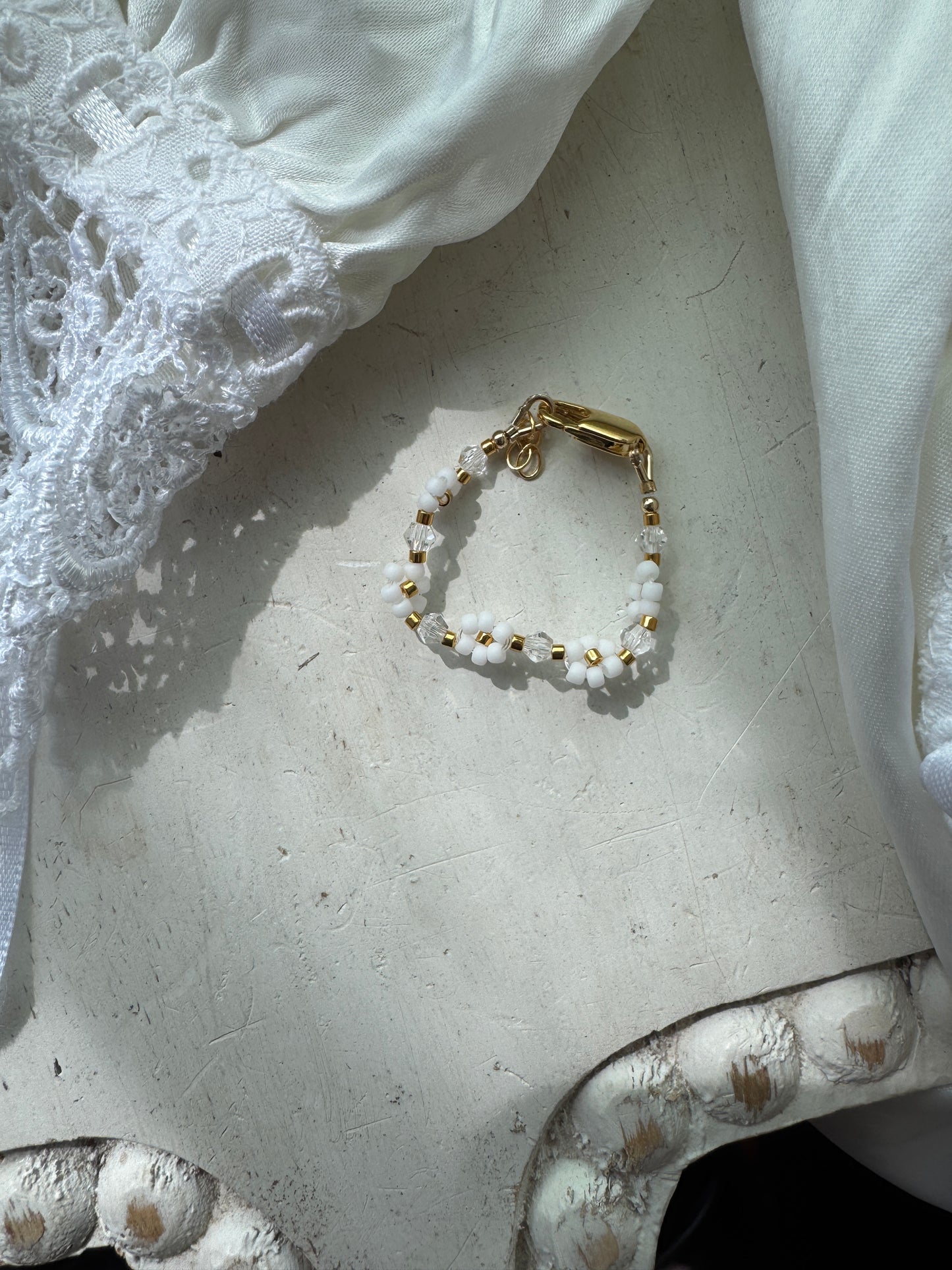 Crystal Daisy Chain